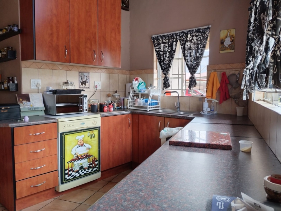 3 Bedroom Property for Sale in Olifantsnek North West